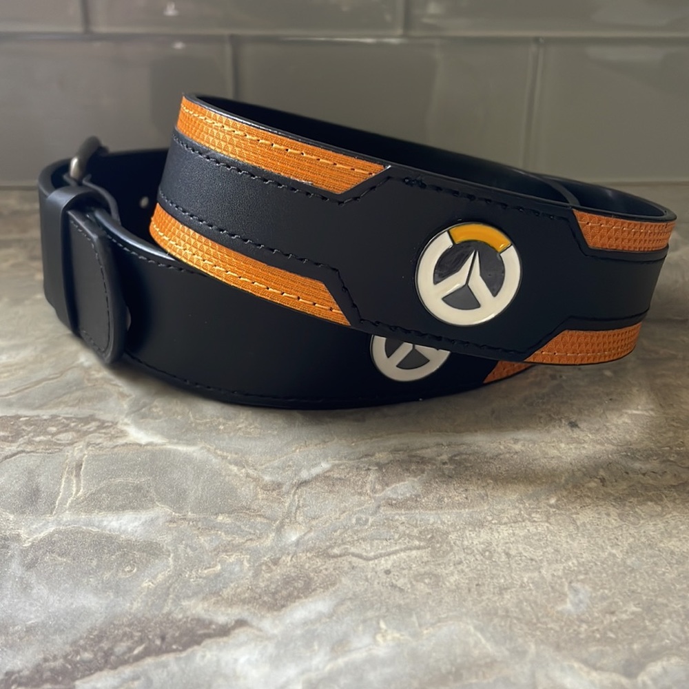 Bioworld overwatch belt medium 32 to 34